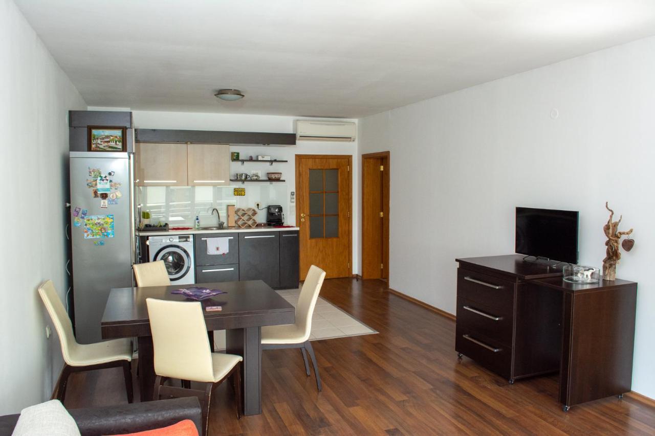 Central Apartment Mountain View Karlovo Kültér fotó