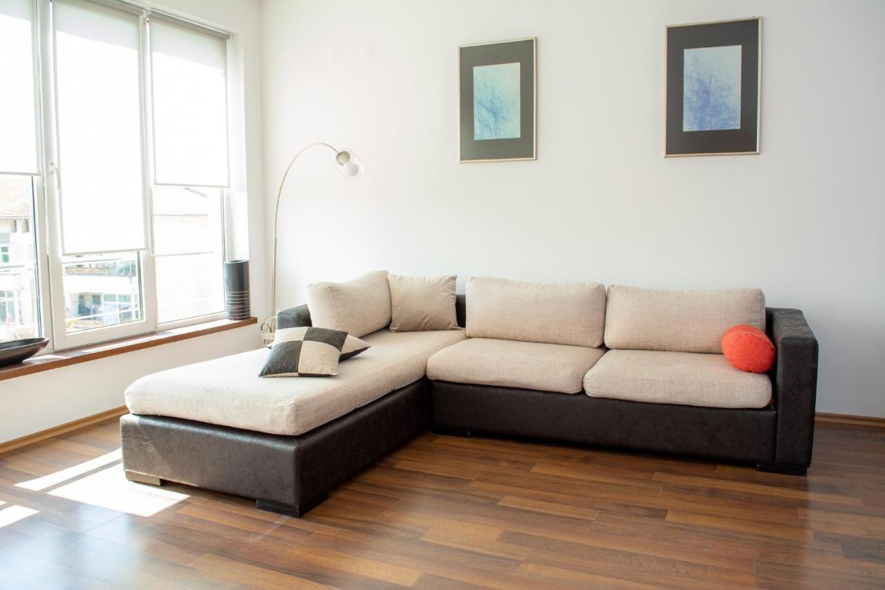 Central Apartment Mountain View Karlovo Kültér fotó